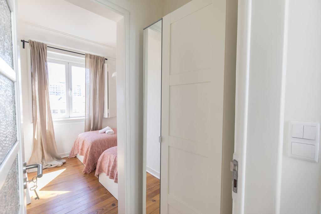 Lovelystay - Bonsai Light And Comfort Flat Lisboa 客房 照片